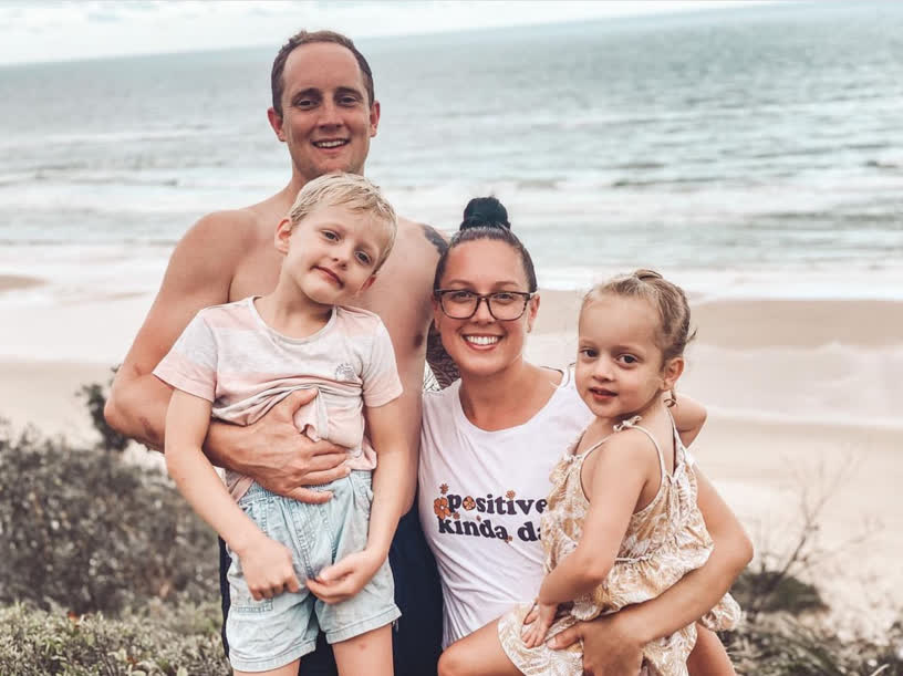 Meet Jessica and her Family enjoying homeschooling